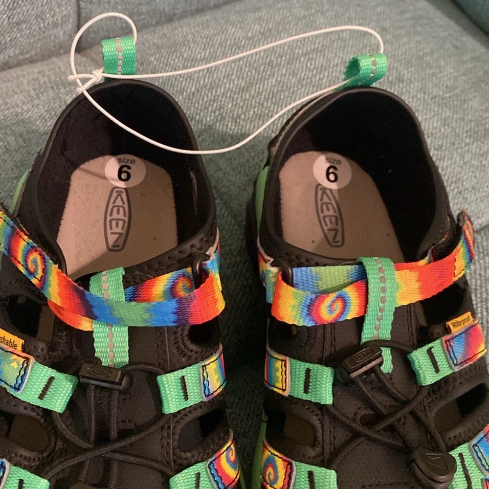 NWOT Keen Kids' Knotch Creek Sandal Tie Dye Irish Green Kid Shoe Sandals Size 6 - Picture 6 of 7